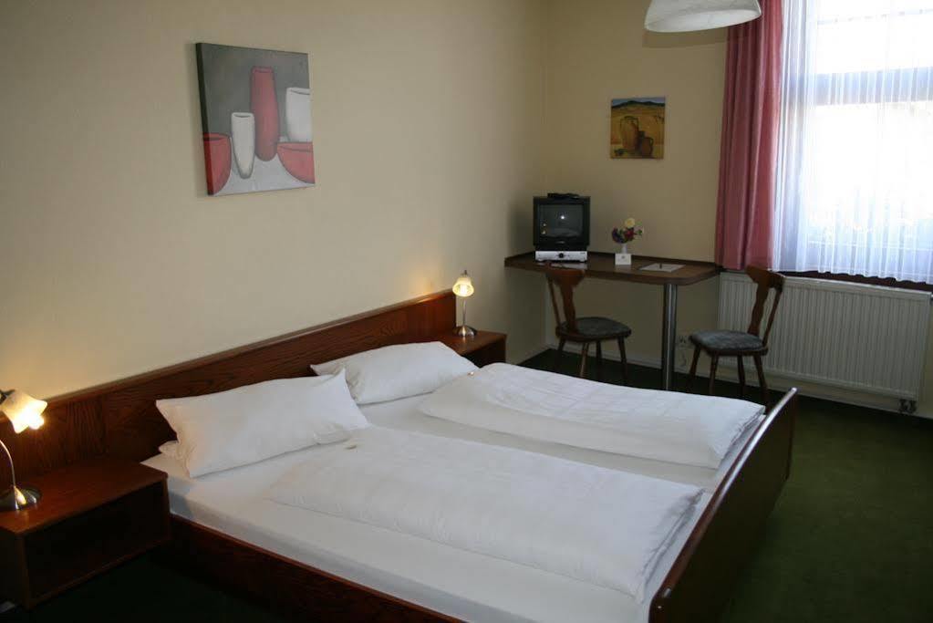 Landgasthof & Hotel Krone Eischleben Ichtershausen Екстер'єр фото