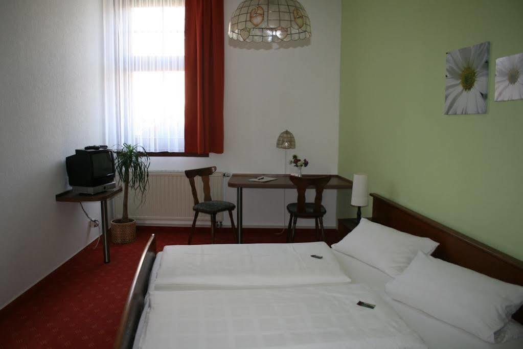 Landgasthof & Hotel Krone Eischleben Ichtershausen Екстер'єр фото